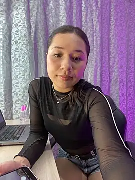 DULCEMARIA EF online show from 12-21-25, 02:46