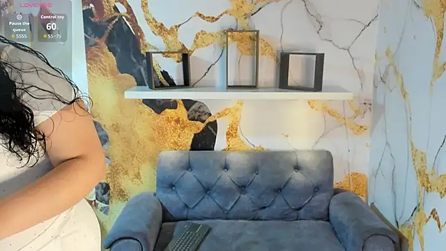 Blair BigTits online show from 01-13-26, 04:05