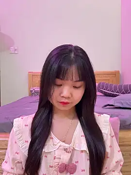    KARA    online show from 04-10-26, 09:05