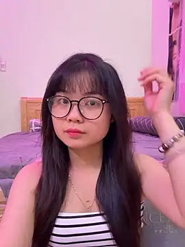    KARA    online show from 04-15-26, 07:58