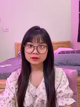    KARA    online show from 04-08-26, 03:08