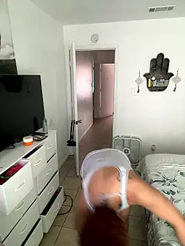 SweeTexasKyn online show from 01-13-26, 04:33