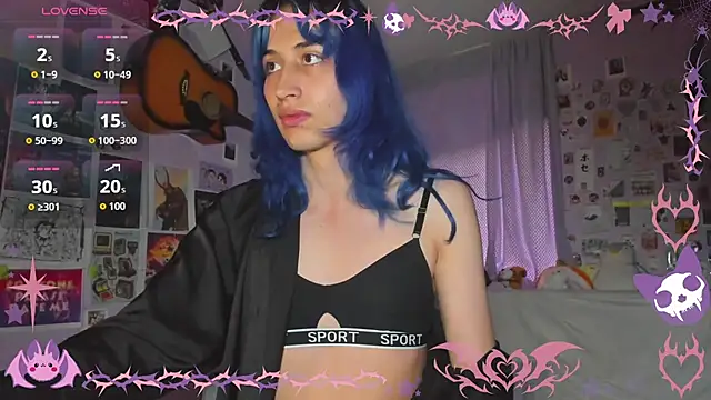 Snapshot of Elis-Darling chatting on 05-28-26, 10:37 Elis-Darling online show from 05-28-26, 10:37
