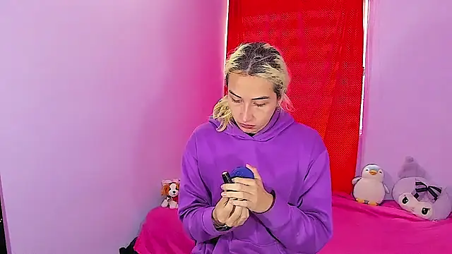 Elis-Darling online show from 01-15-26, 05:05