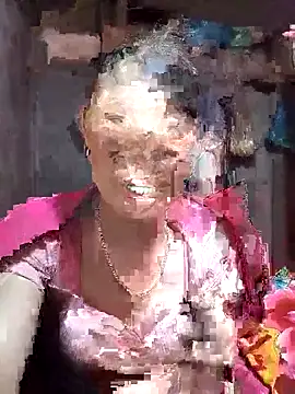 Girl cutee online show from 01-18-26, 12:41