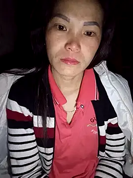 Snapshot of Girl_cutee chatting on 01-11-26, 08:38 Girl cutee online show from 01-11-26, 08:38