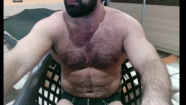 alieninhumanbody1 online show from 12-18-25, 04:11