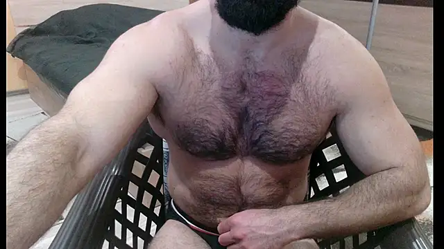 alieninhumanbody1 online show from 01-05-26, 05:27