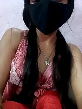 Honey Pixifly online show from 12-18-25, 06:23