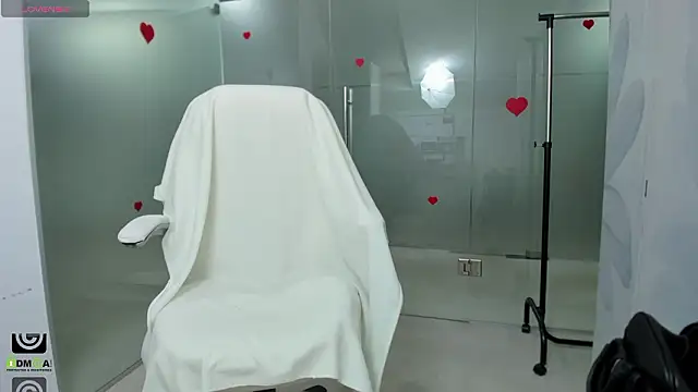 Snapshot of missdominna chatting on 02-04-26, 03:56 missdominna online show from 02-04-26, 03:56