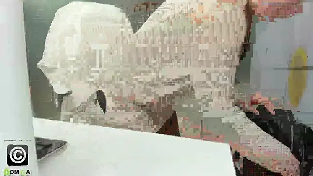 Snapshot of missdominna chatting on 05-05-26, 02:47 missdominna online show from 05-05-26, 02:47
