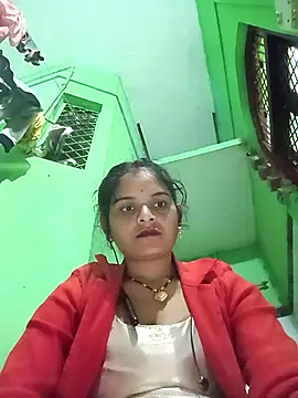 Snapshot of Uma_pande chatting on 12-19-25, 02:30 Uma pande online show from 12-19-25, 02:30