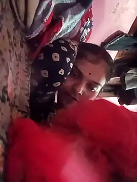 Snapshot of Uma_pande chatting on 02-10-26, 08:13 Uma pande online show from 02-10-26, 08:13