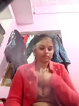 Snapshot of Uma_pande chatting on 02-05-26, 11:11 Uma pande online show from 02-05-26, 11:11