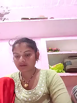 Snapshot of Uma_pande chatting on 02-17-26, 10:51 Uma pande online show from 02-17-26, 10:51