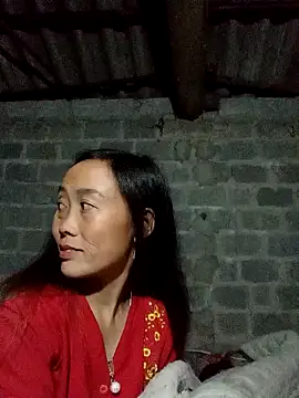 Snapshot of lemon-beo chatting on 12-17-25, 12:54 lemon-beo online show from 12-17-25, 12:54