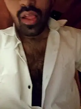 Tall7boy7 online show from 12-17-25, 01:21