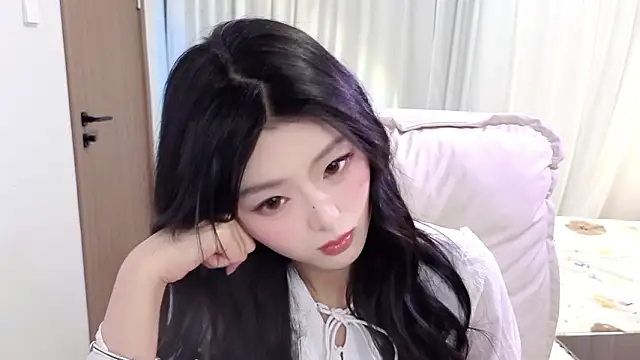 Koikoi    online show from 03-03-26, 12:23