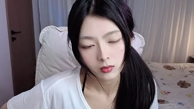 Koikoi    online show from 02-26-26, 04:23