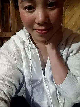 Chloe-ee online show from 02-28-26, 01:55