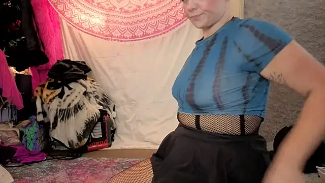 Snapshot of infinirose chatting on 06-29-26, 03:46 infinirose online show from 06-29-26, 03:46