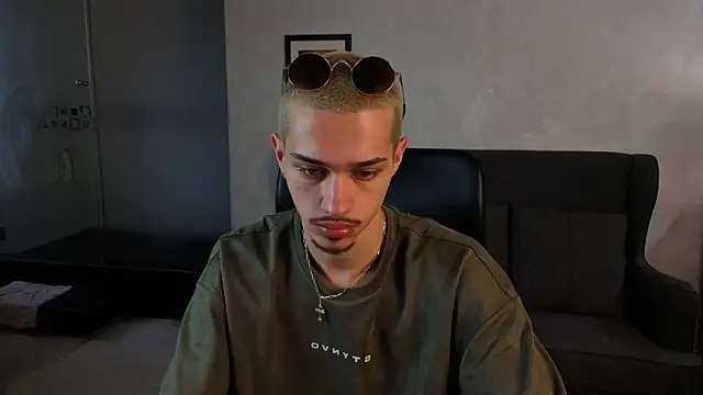 KaydenDrew online show from 04-01-26, 04:58