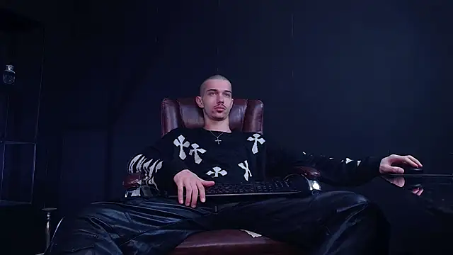 KaydenDrew online show from 12-21-25, 05:31