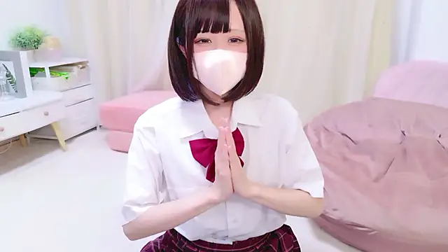 Snapshot of Nazuna_727 chatting on 05-14-26, 10:56 Nazuna 727 online show from 05-14-26, 10:56