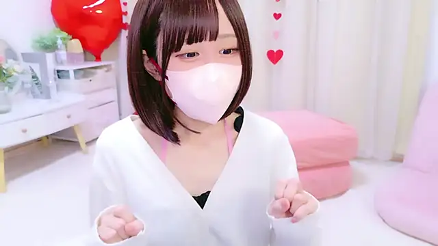 Snapshot of Nazuna_727 chatting on 02-15-26, 04:46 Nazuna 727 online show from 02-15-26, 04:46