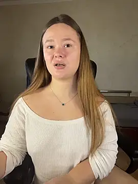 CaramelleSugarr online show from 03-29-26, 02:52