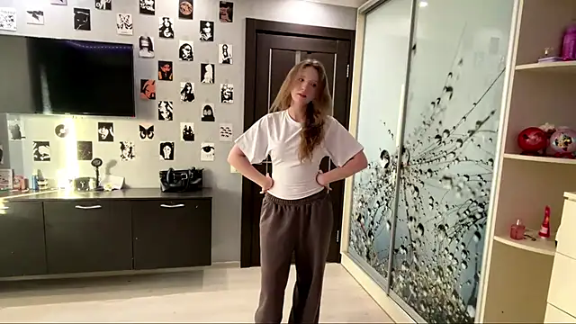 Princessofcashe online show from 04-06-26, 03:13