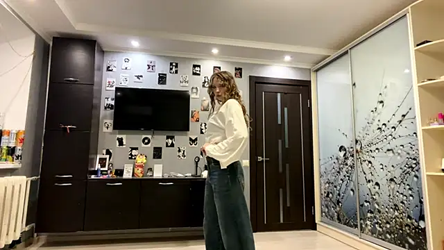 Princessofcashe online show from 02-26-26, 03:12