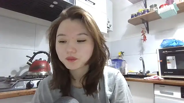 VelmaMaasch online show from 12-17-25, 02:55