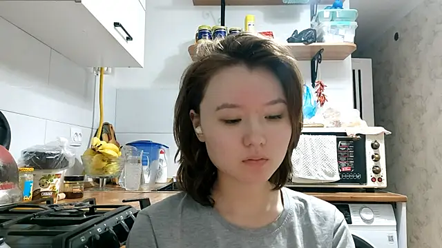 VelmaMaasch online show from 02-09-26, 01:20