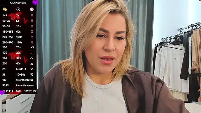 Roxi Joy online show from 02-18-26, 10:55