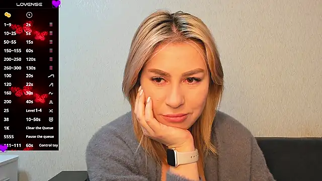 Roxi Joy online show from 02-19-26, 01:08