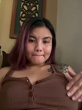 Aljycatx online show from 05-26-26, 04:54