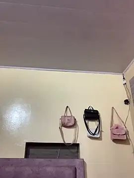 Snapshot of Candy_LS chatting on 01-31-26, 09:13 Candy LS online show from 01-31-26, 09:13