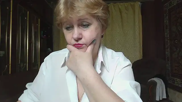 Casey peach online show from 05-14-26, 06:38