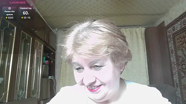 Casey peach online show from 03-26-26, 03:32