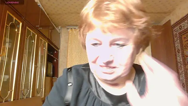 Casey peach online show from 01-12-26, 01:29