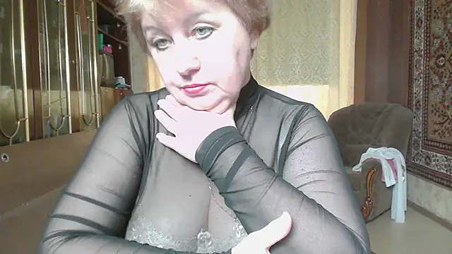 Casey peach online show from 06-02-26, 07:41
