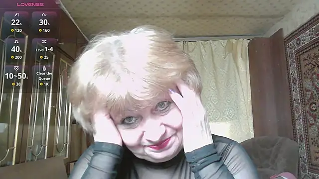 Casey peach online show from 04-02-26, 04:41