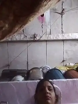 Snapshot of HOT-ANJALI7 chatting on 12-18-25, 02:10 HOT-ANJALI7 online show from 12-18-25, 02:10