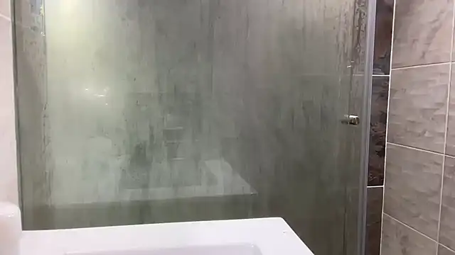 Snapshot of HotWhisper22 chatting on 04-09-26, 08:48 HotWhisper22 online show from 04-09-26, 08:48