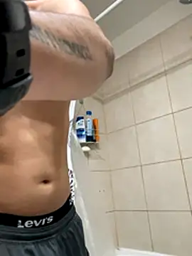 HotWhisper22 online show from 12-17-25, 02:05