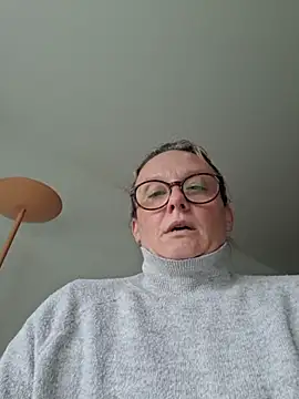 Snapshot of coquinerie14 chatting on 01-15-26, 10:18 coquinerie14 online show from 01-15-26, 10:18