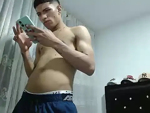 Snapshot of ANDRE_JIIMZ chatting on 06-12-26, 03:26 ANDRE JIIMZ online show from 06-12-26, 03:26