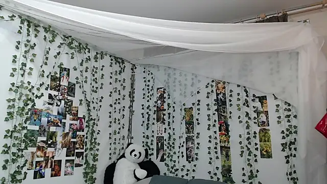 DeerMiracle online show from 01-09-26, 04:08