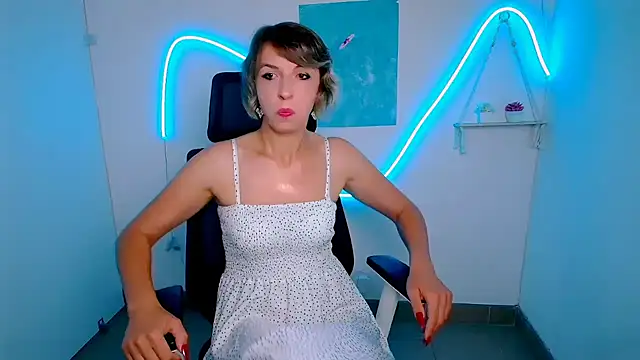 Snapshot of Lana_Foxyy chatting on 07-13-26, 11:42 Lana Foxyy online show from 07-13-26, 11:42